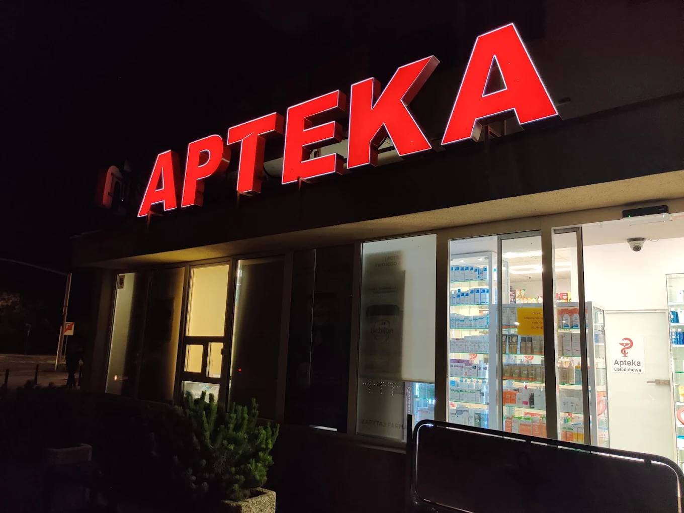 Apteka Całodobowa 24h przy Namysłowskiej